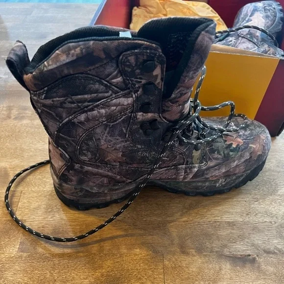 SHE camouflage hunting boots. Worn once - Picture 3 of 6